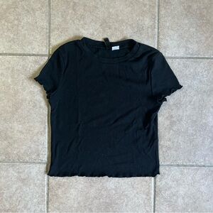 H&M Divided Black Short Sleeve Crop Top